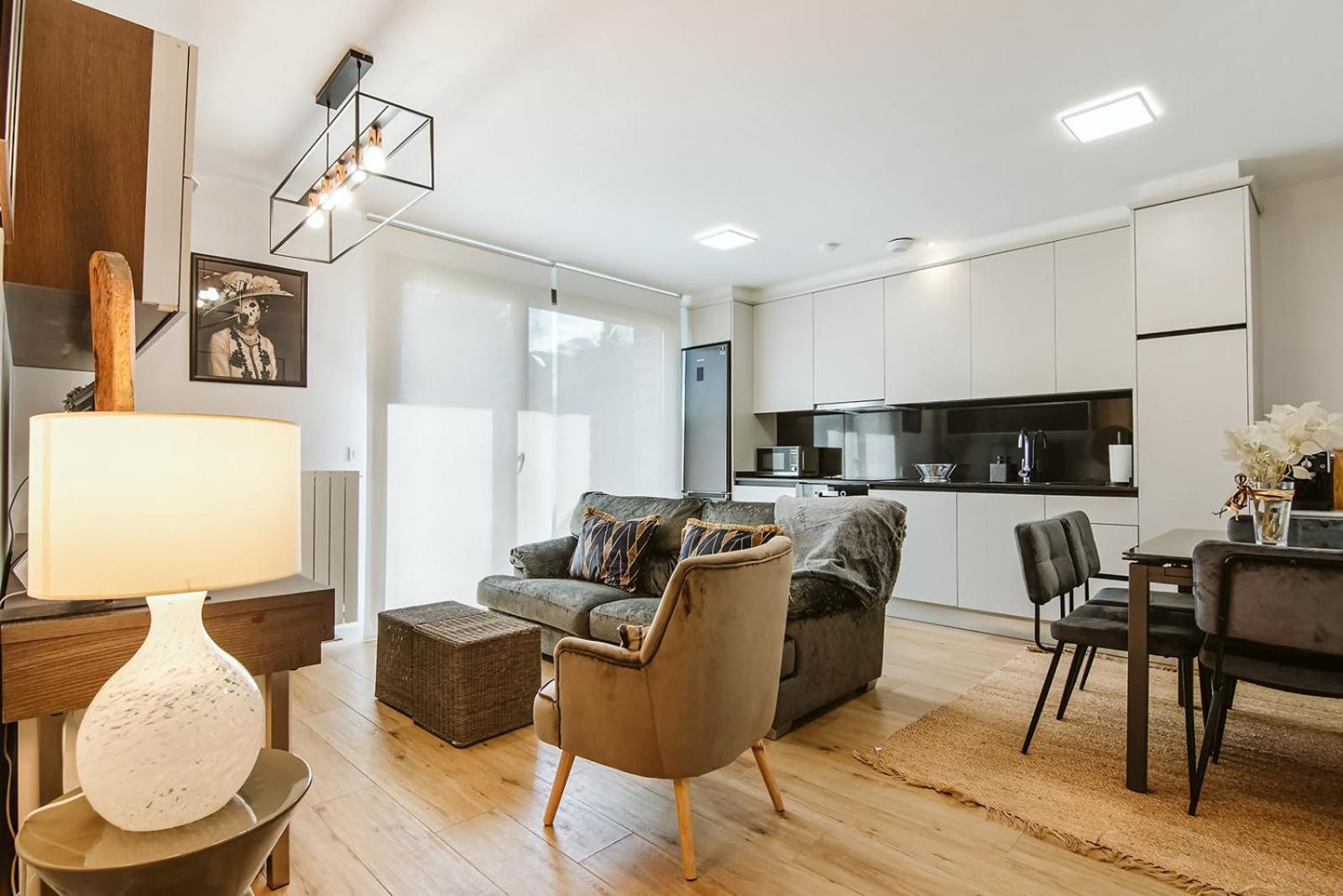 Casa Rosana Apartamento De Diseno Con Terraza Sallent De Gallego Exterior photo